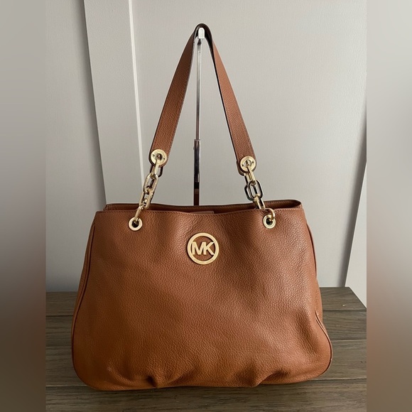 MICHAEL Michael Kors Handbags - EUC, Michael Kors Brown Pebbled Leather Shoulder Bag